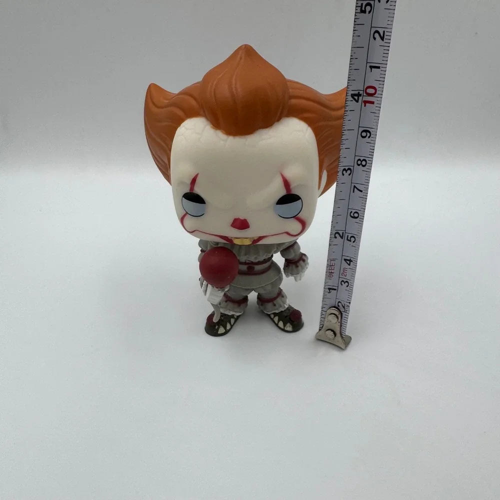 Funko Pop IT‎ Pennywise Vinyl Figure Grey Red Balloon Horror Movie No Box